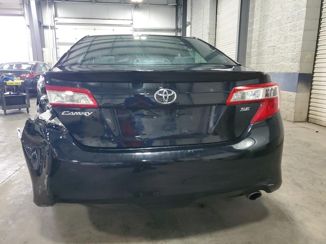 TOYOTA CAMRY L
