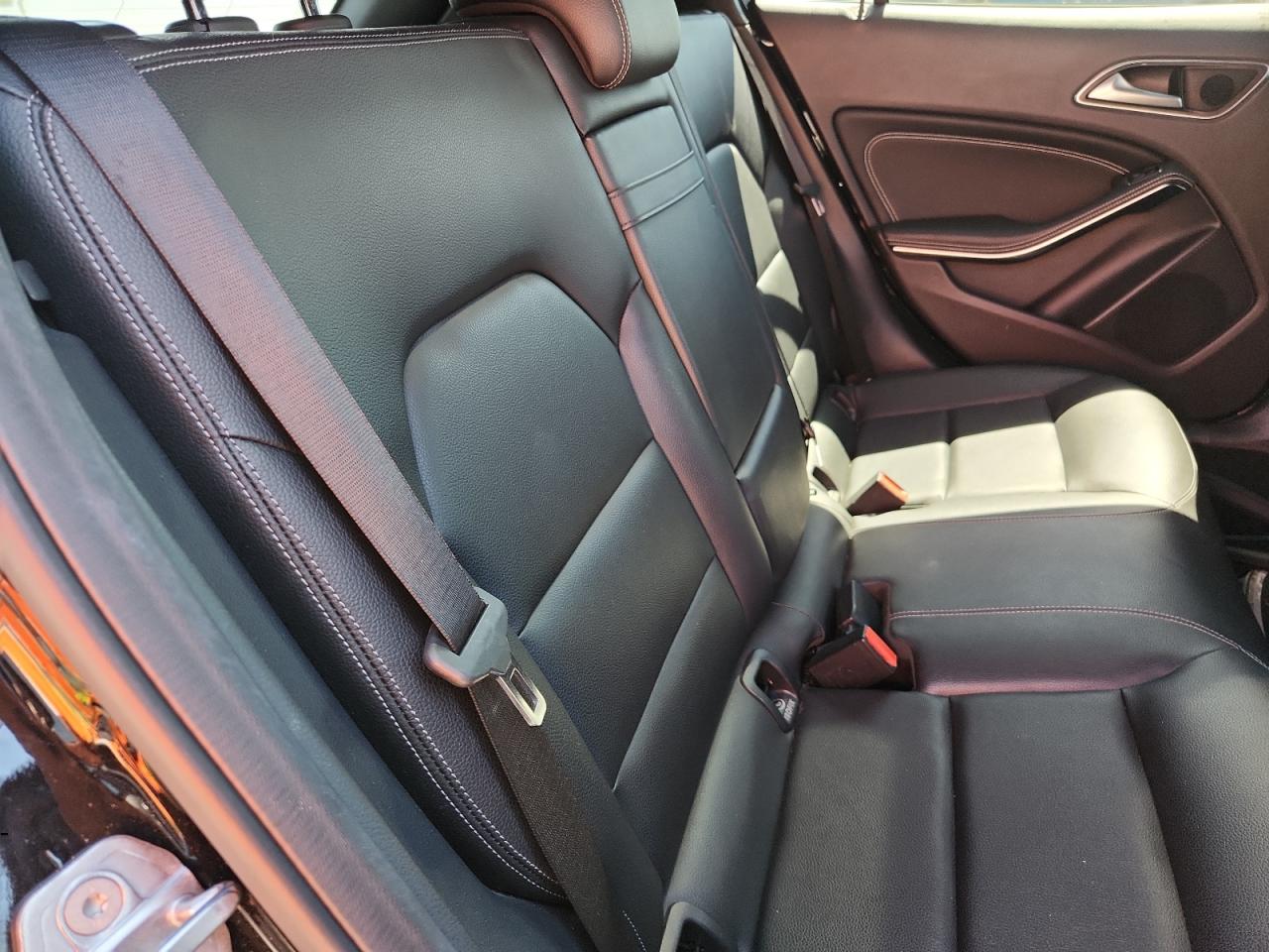 MERCEDES-BENZ GLA-CLASS 250 4MATIC