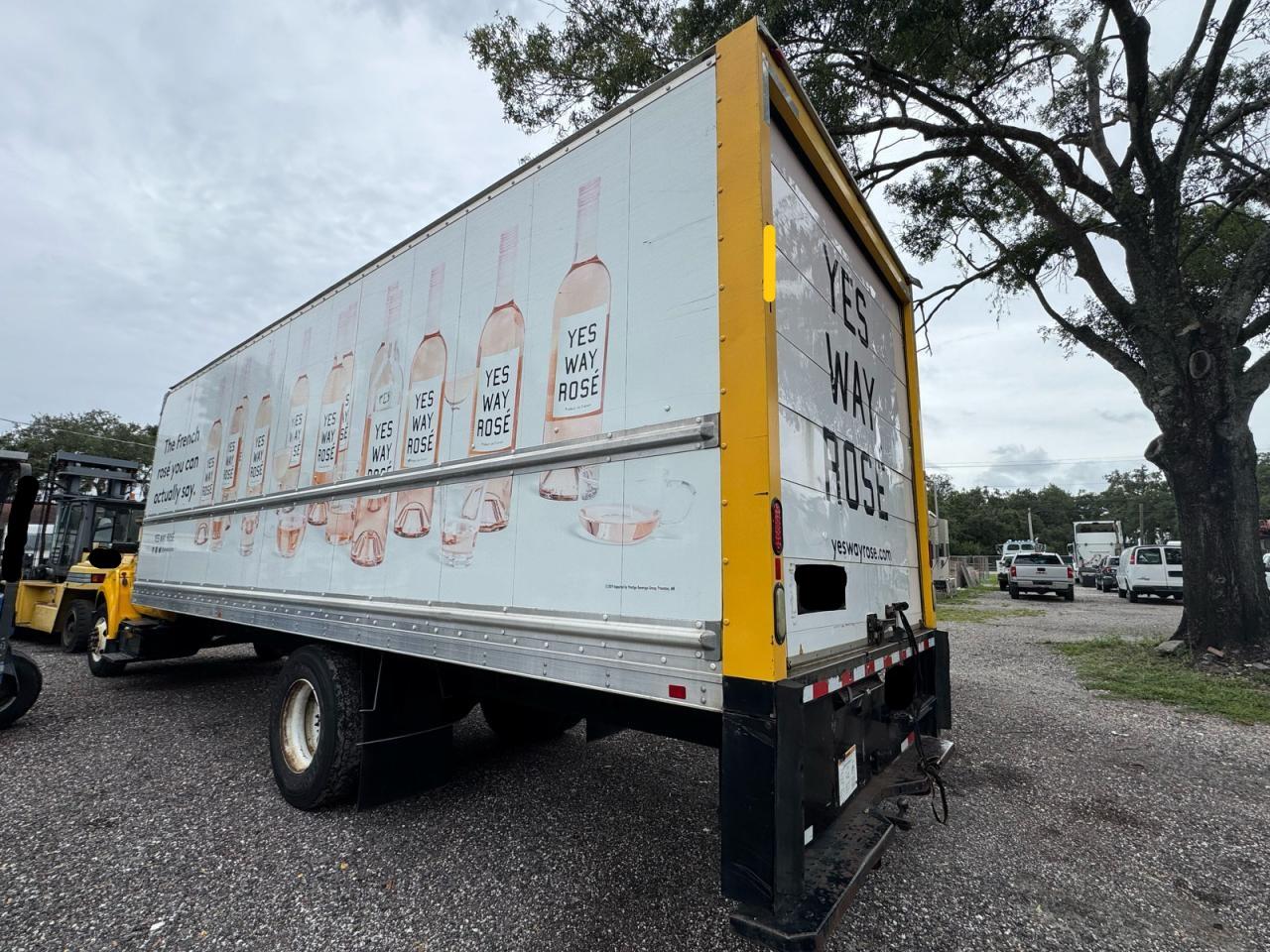 FORD F650 SUPER DUTY