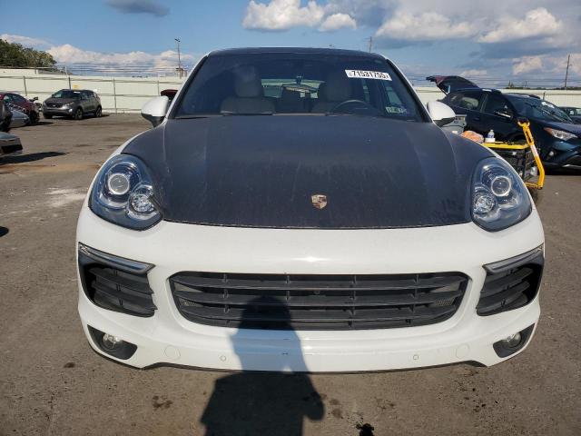 2016 PORSCHE CAYENNE WP1AA2A28GLA02499