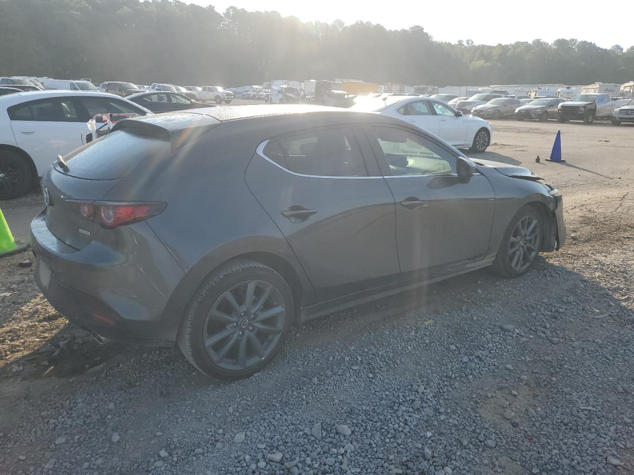 MAZDA 3 SELECT