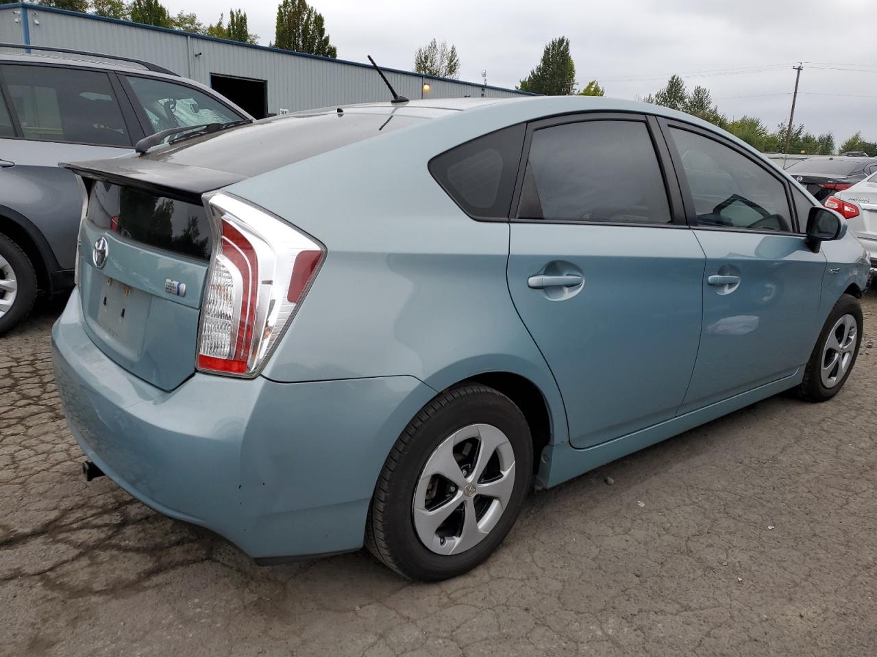 TOYOTA PRIUS