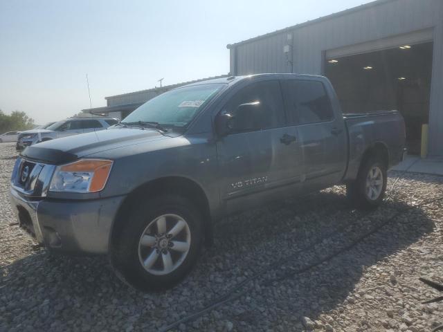 NISSAN TITAN S