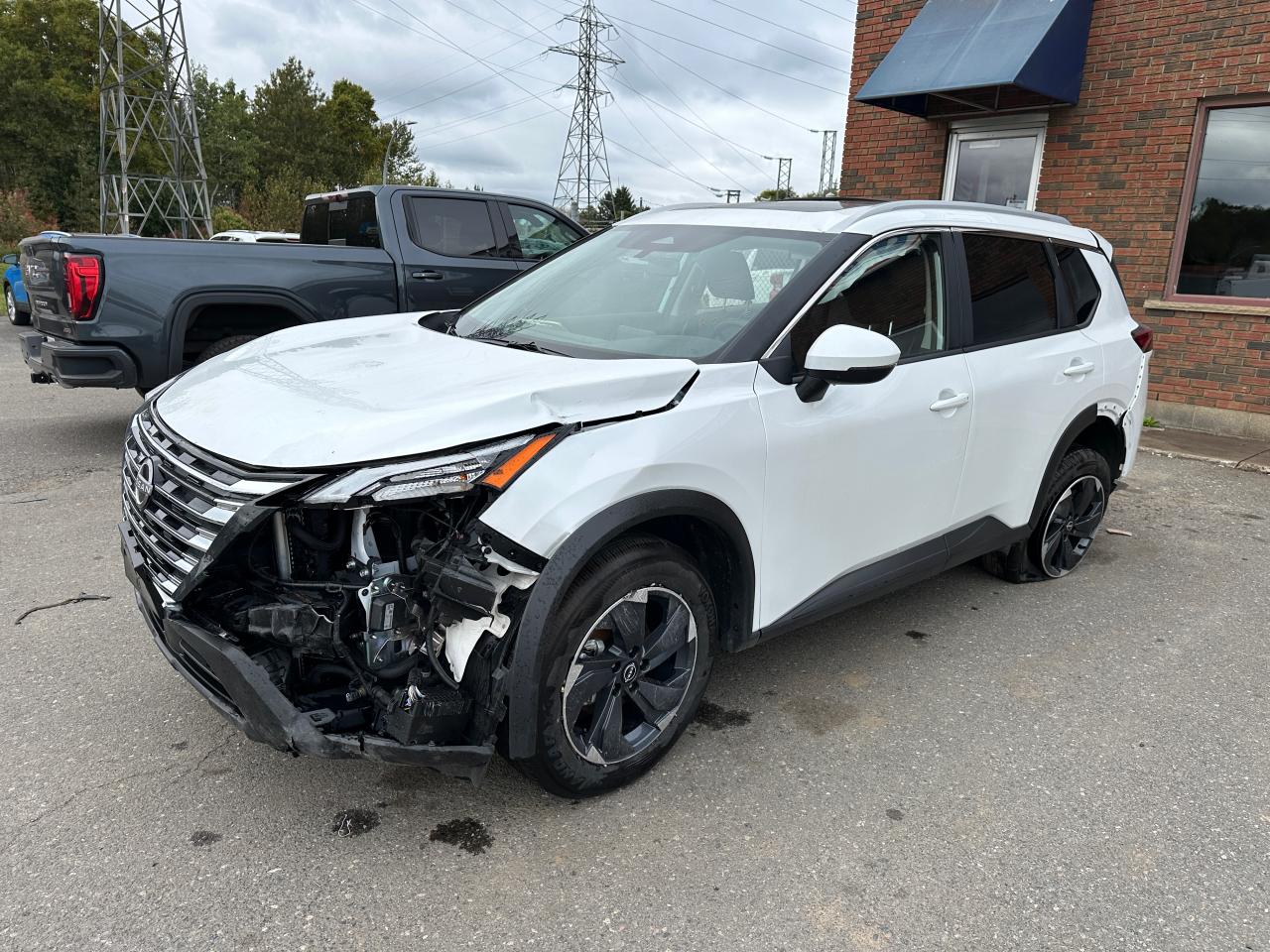 NISSAN ROGUE SV