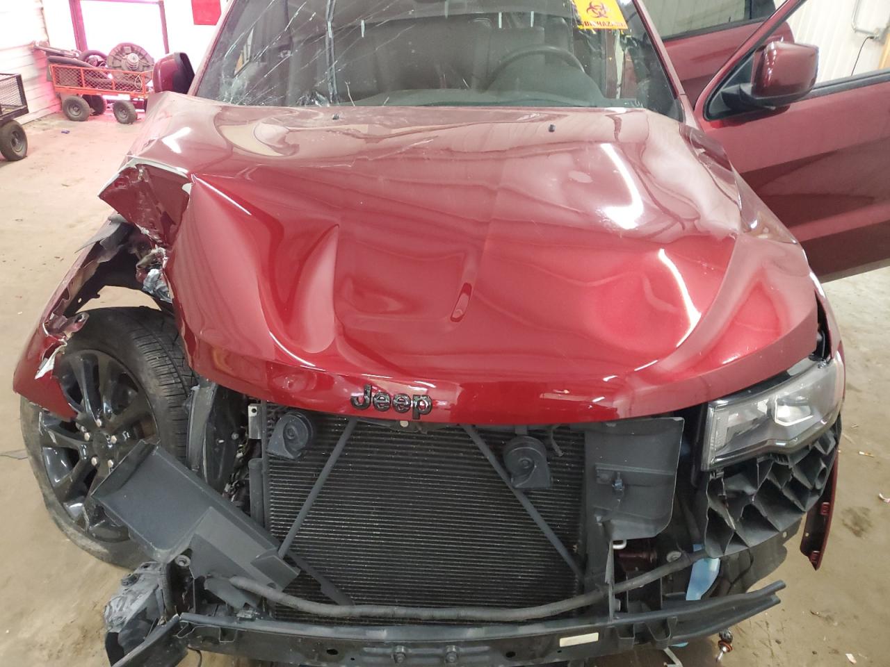 JEEP GRAND CHEROKEE LAREDO