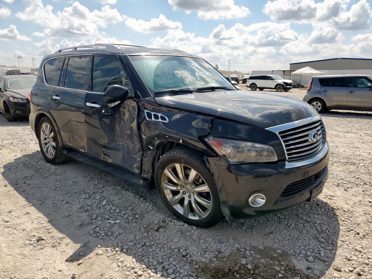 INFINITI QX80