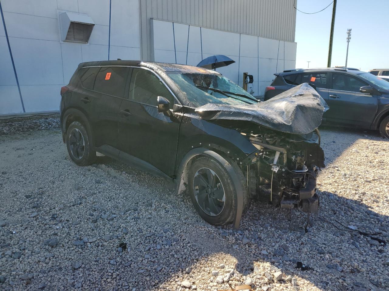 Lot #3302879905 2024 NISSAN ROGUE SV