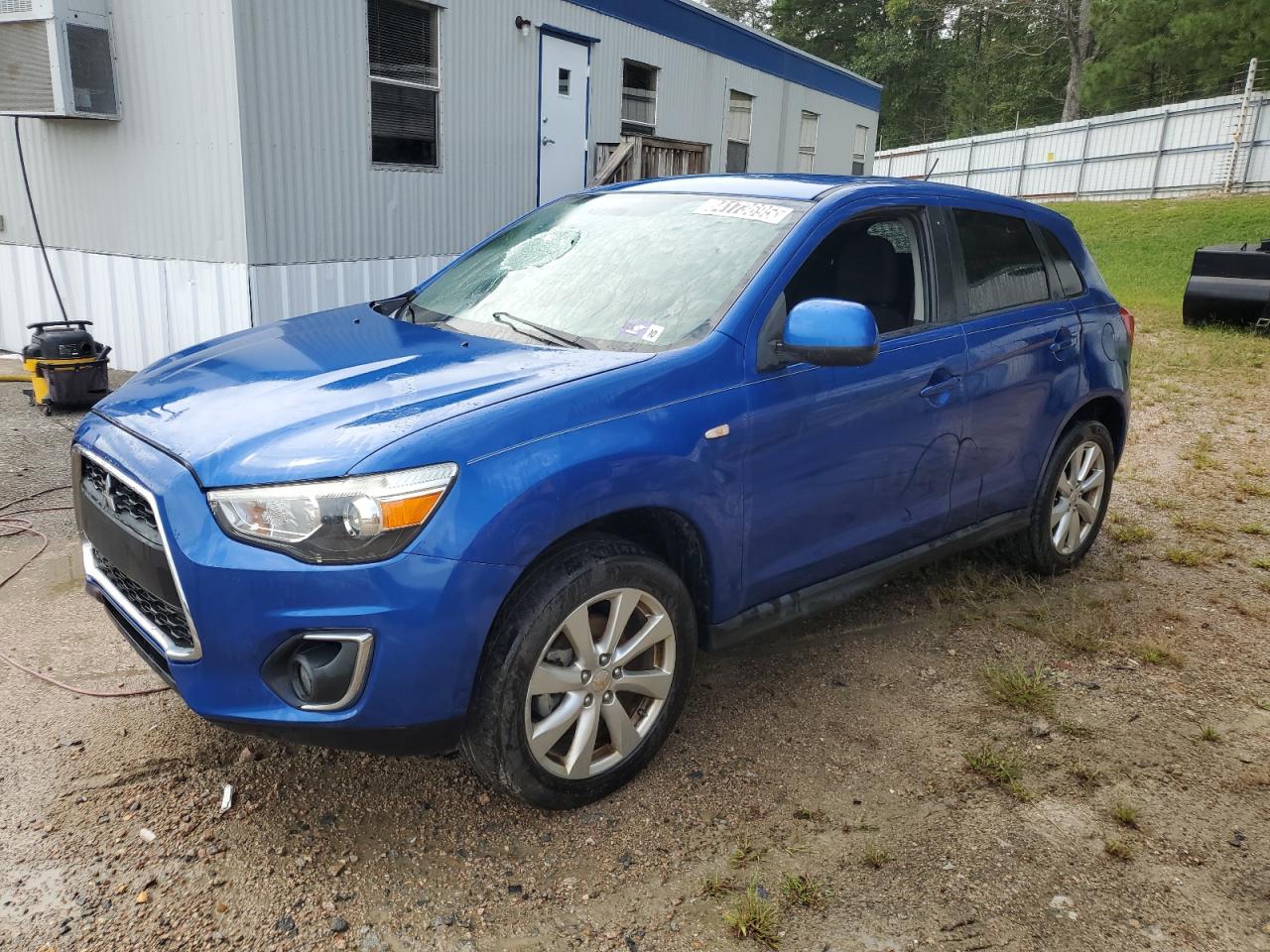 MITSUBISHI OUTLANDER ES