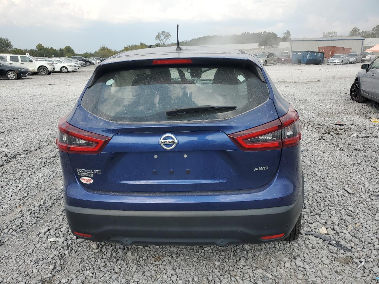 NISSAN ROGUE SPORT S