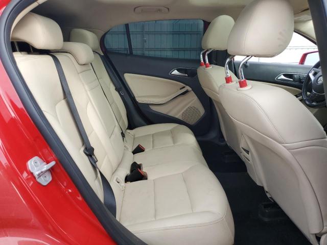 2015 MERCEDES-BENZ GLA 250 4M WDCTG4GB4FJ061632