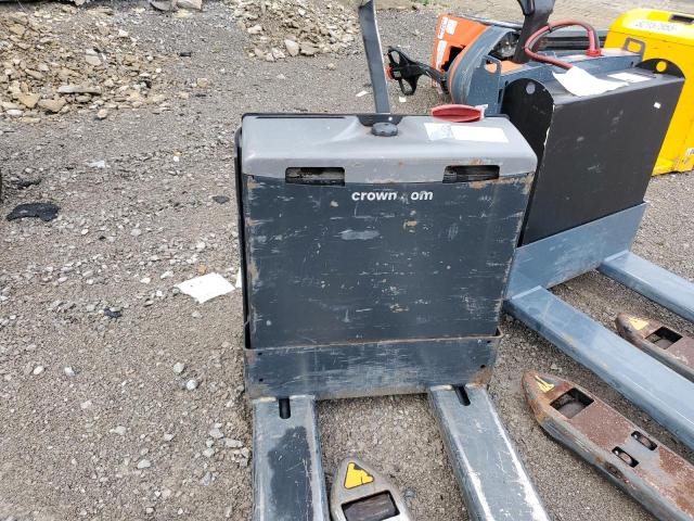 2020 CROWN ELECTRIC PALLET JACK #3246796839