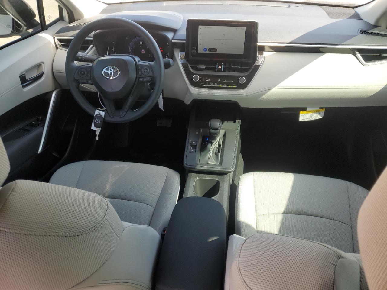 TOYOTA COROLLA CROSS L