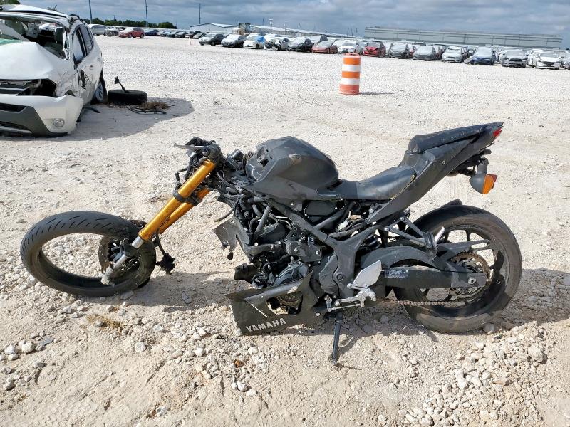 2019 YAMAHA YZFR3 MH3RH17Y9KK001531