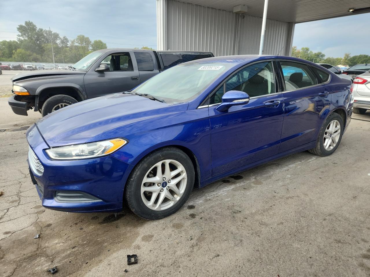 FORD FUSION SE