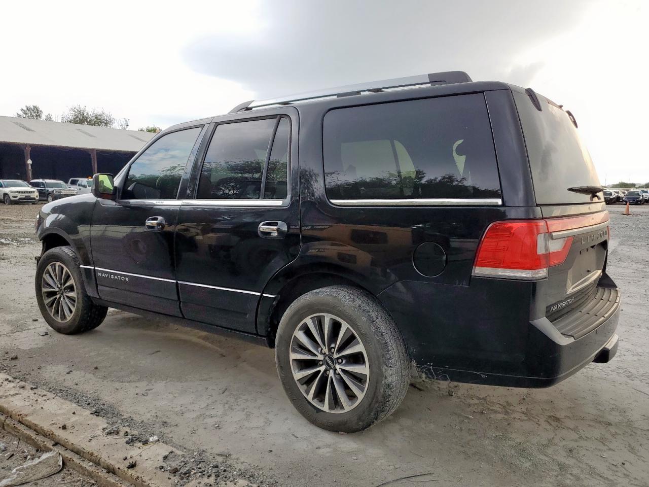 LINCOLN NAVIGATOR SELECT