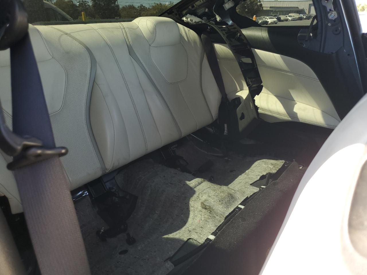 INFINITI Q60 RED SPORT 400