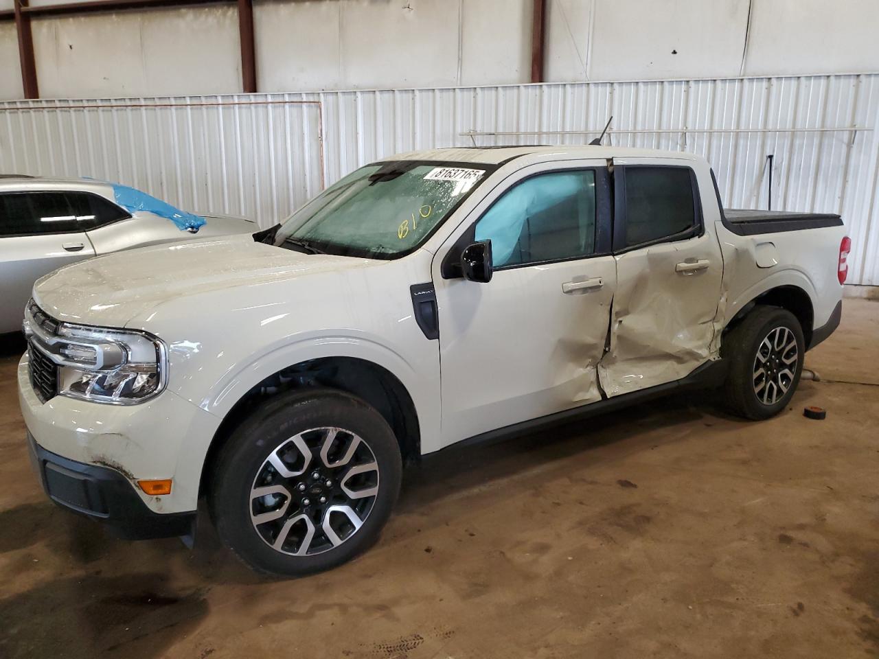 FORD MAVERICK LARIAT