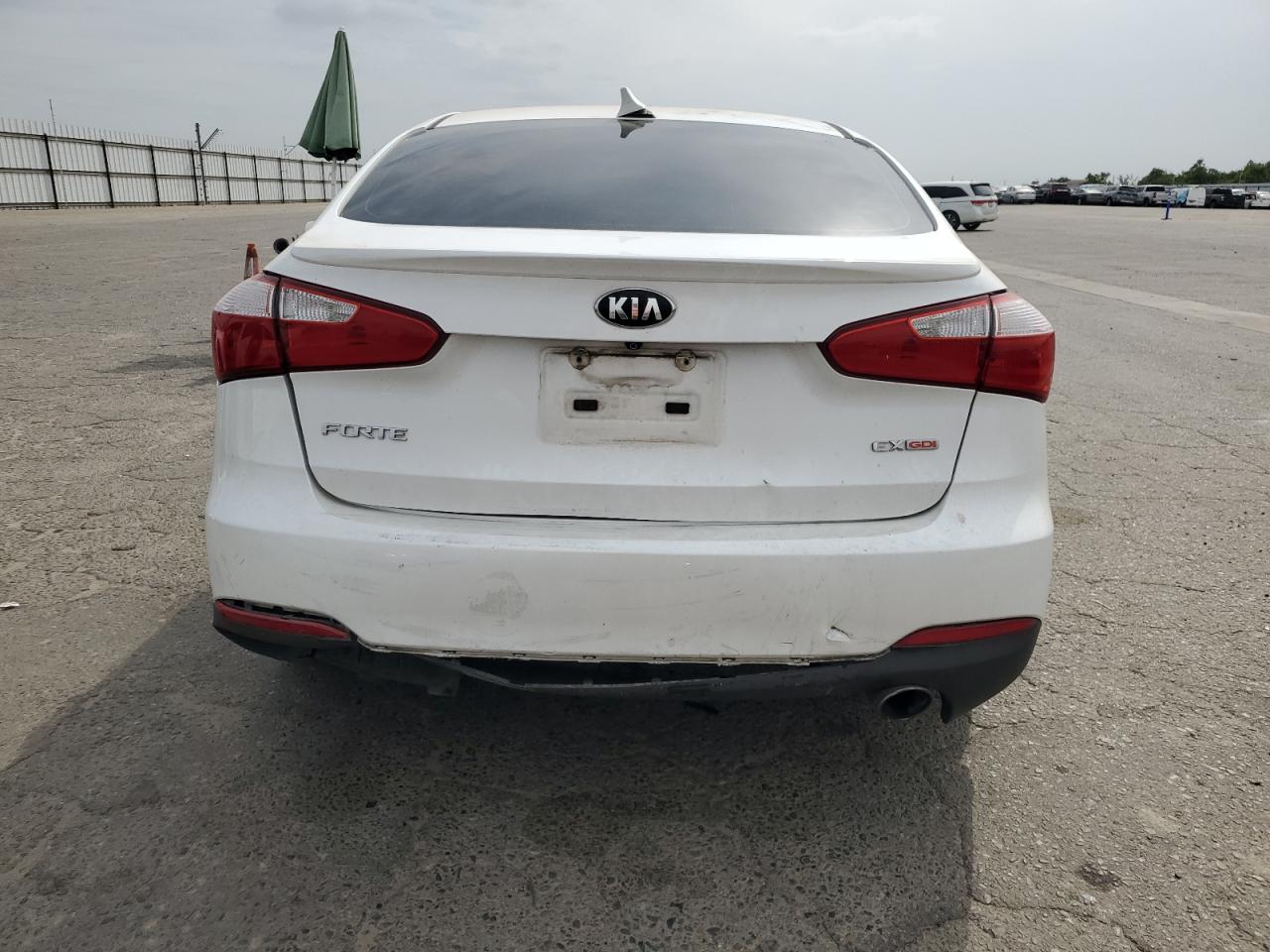 KIA FORTE EX