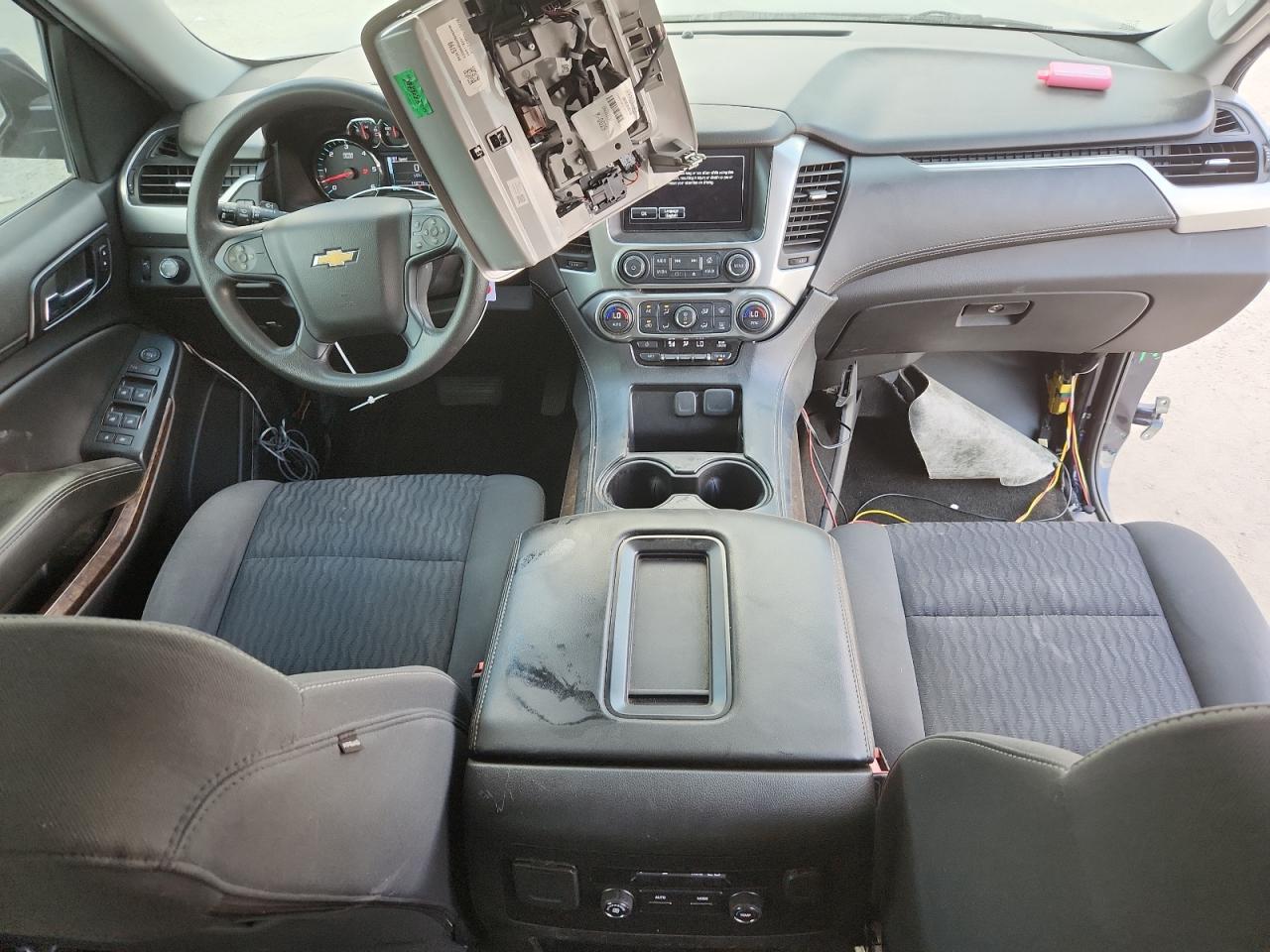 CHEVROLET SUBURBAN C1500