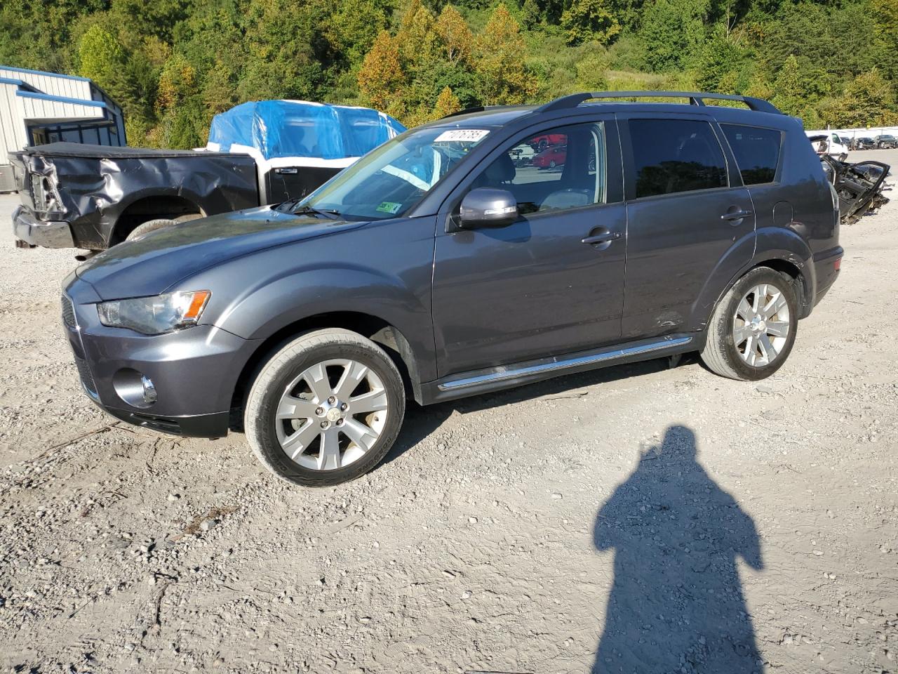 MITSUBISHI OUTLANDER SE