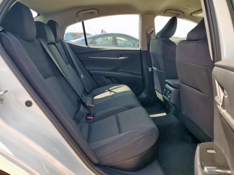 2025 TOYOTA CAMRY XSE 4T1DAACK1SU624589