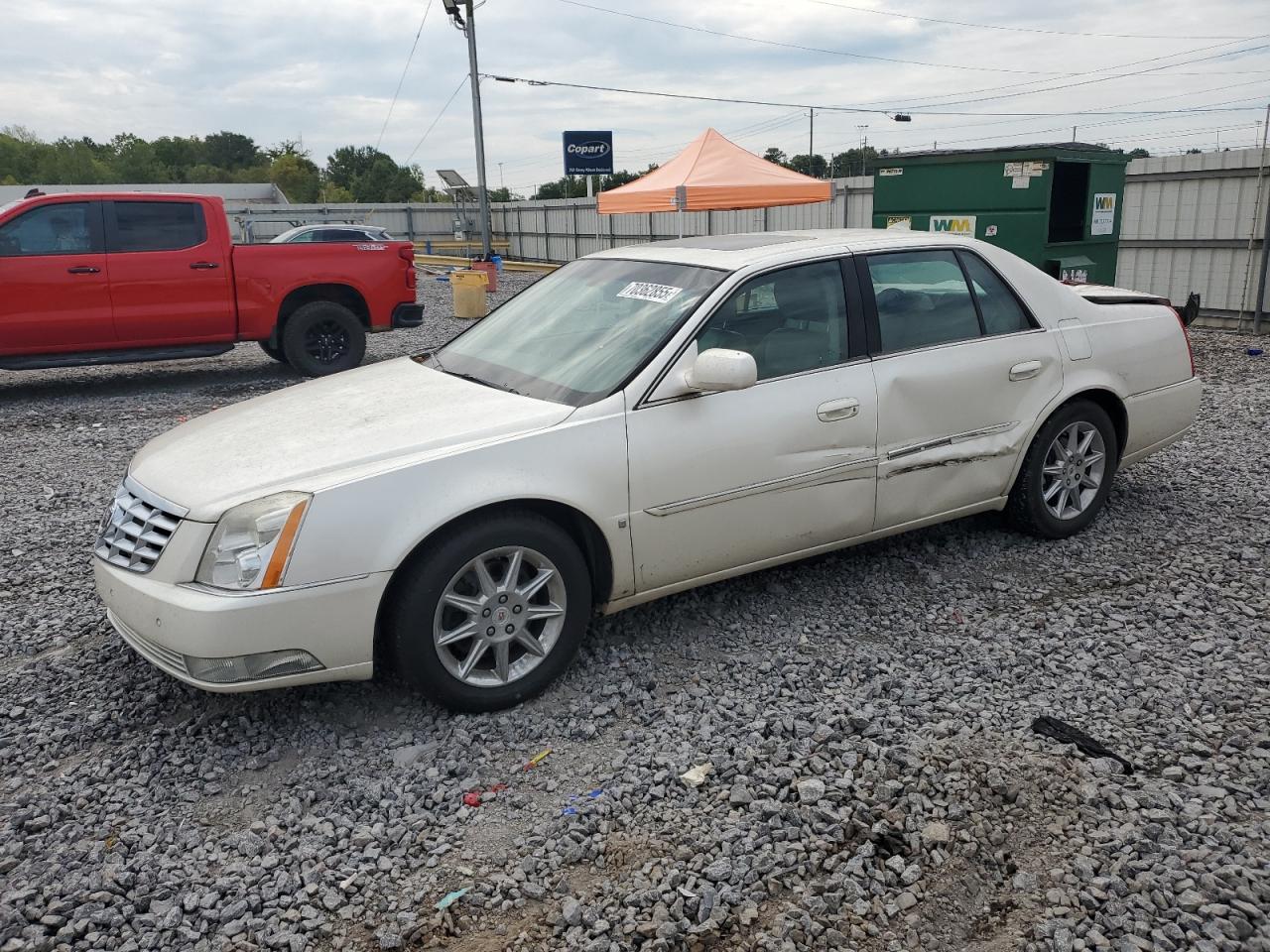 CADILLAC DTS LUXURY COLLECTION