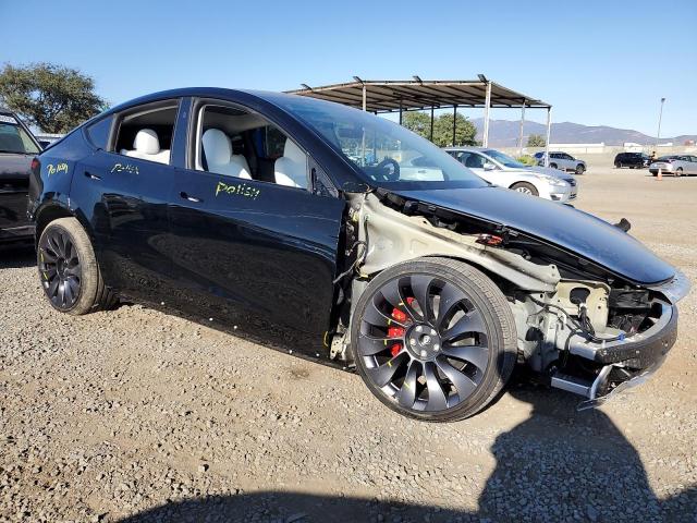 2025 TESLA MODEL Y 7SAYGDEF3SF302313