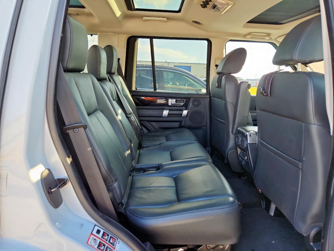 LAND ROVER LR4 HSE LUXURY