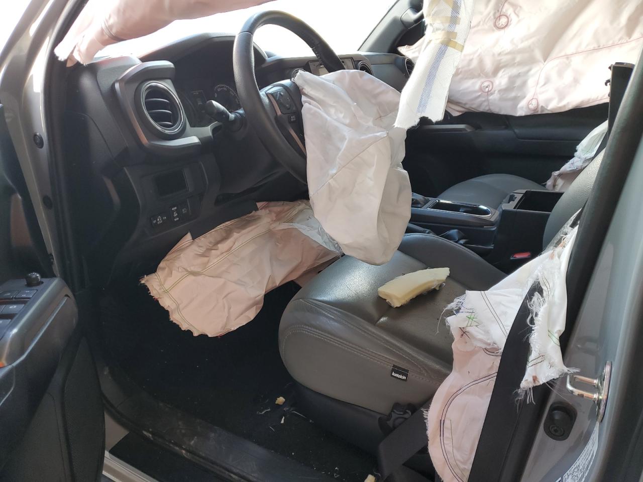 TOYOTA TACOMA DOUBLE CAB