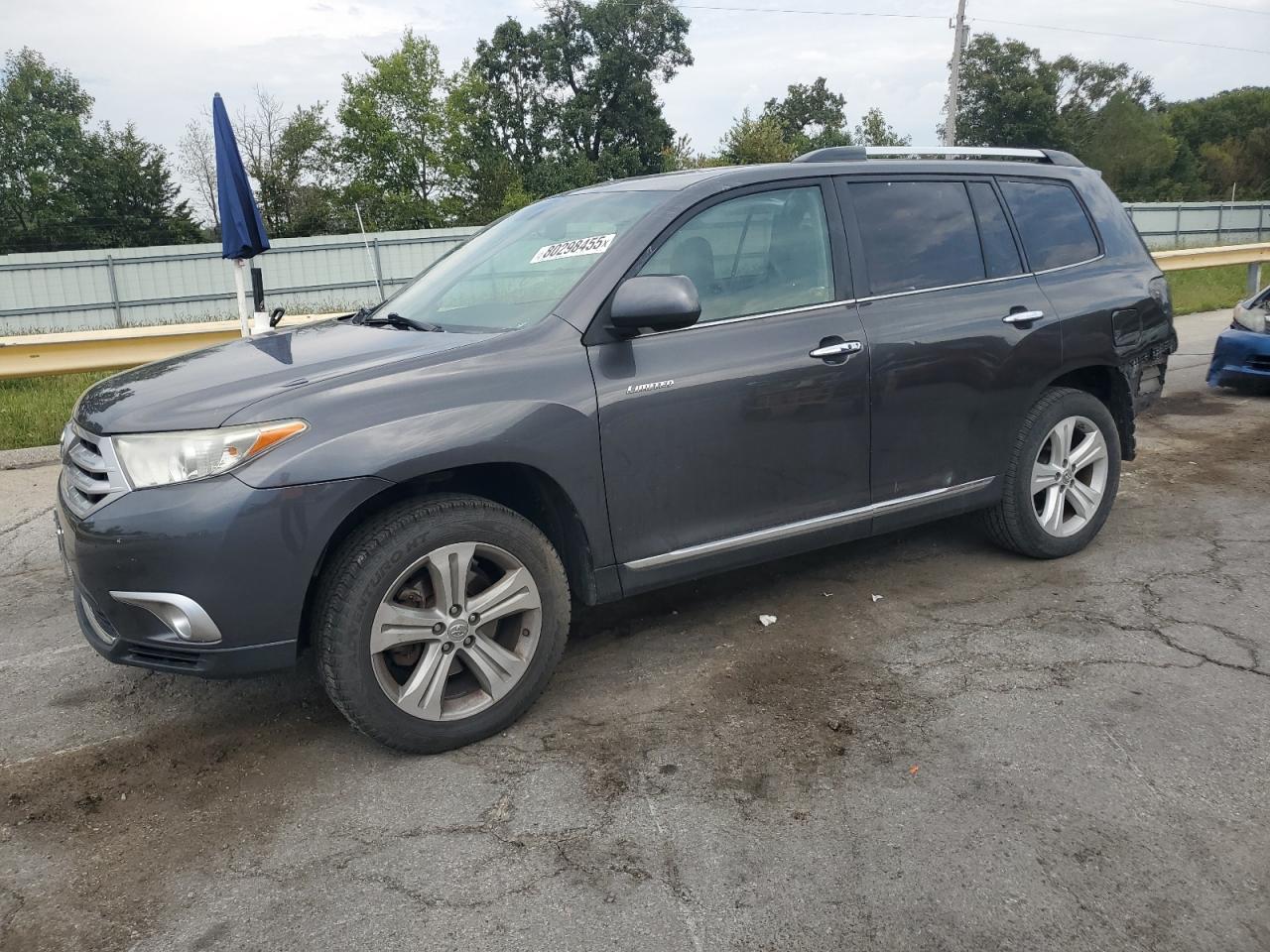 TOYOTA HIGHLANDER LIMITED