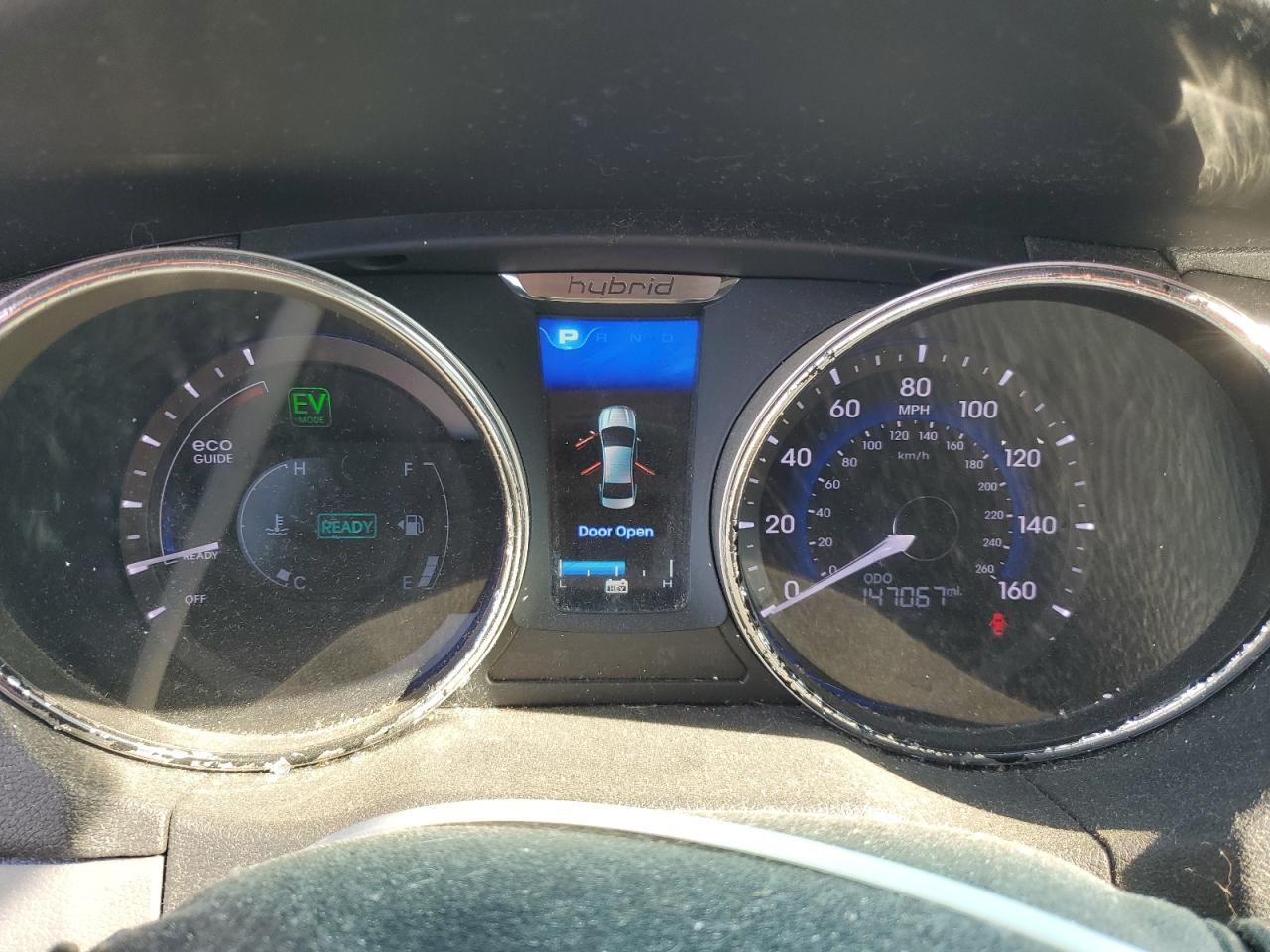 HYUNDAI SONATA HYBRID