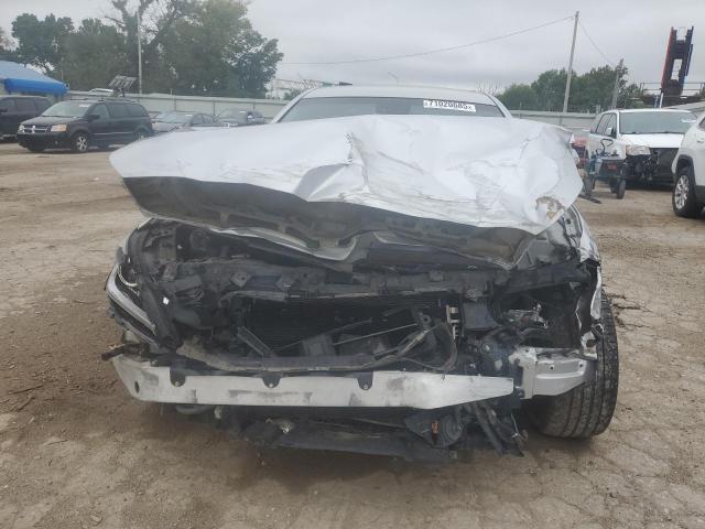 2015 HYUNDAI GENESIS 3. KMHGN4JE1FU067950