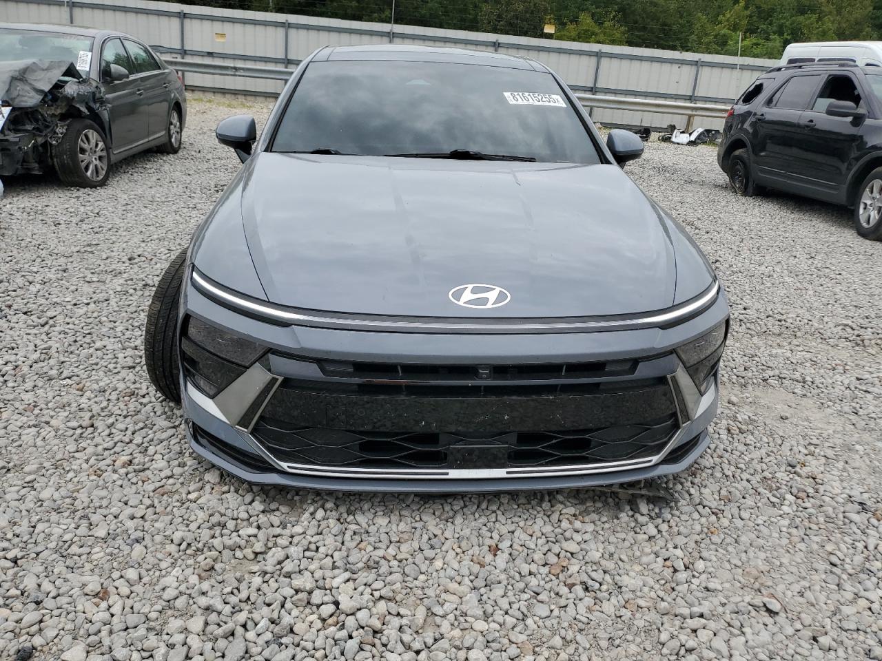 HYUNDAI SONATA HYBRID