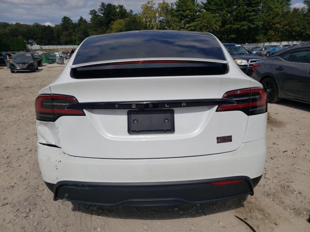 2024 TESLA MODEL X 7SAXCBE69RF451959