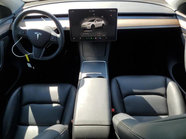 2024 TESLA MODEL Y 7SAYGDEE1RF064317