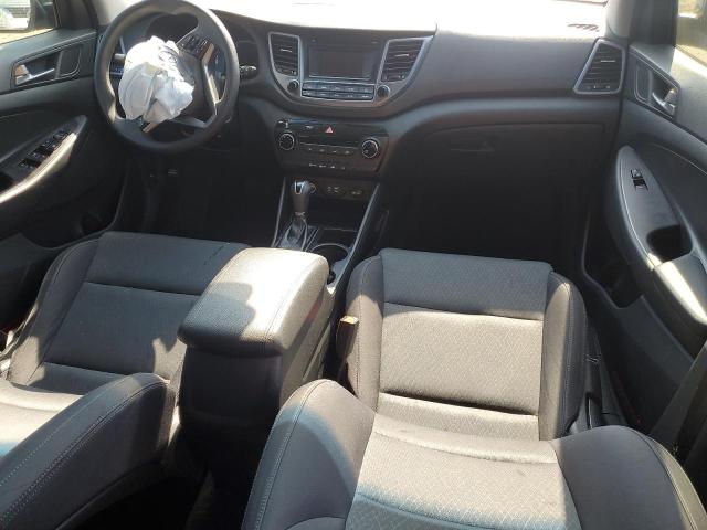 2017 HYUNDAI TUCSON SE KM8J23A47HU510010