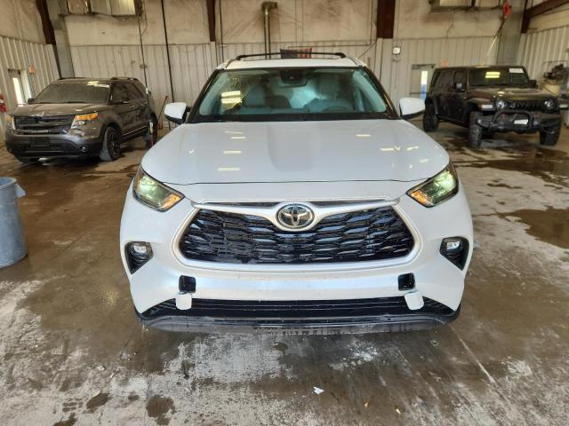 2022 TOYOTA HIGHLANDER - 5TDHZRBH1NS589984