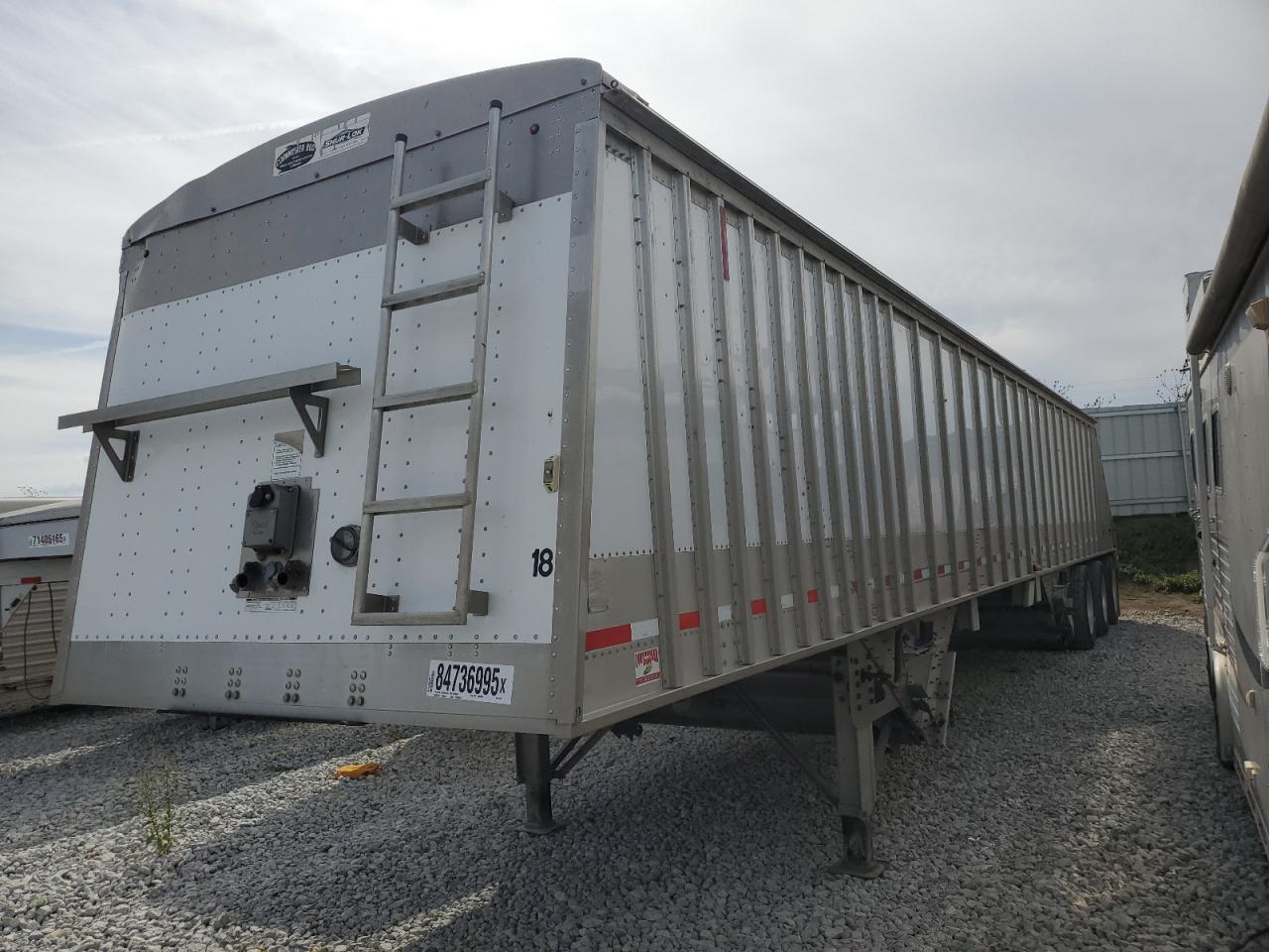 Lot #3291242002 2019 CORNHUSKER GRAINAILER