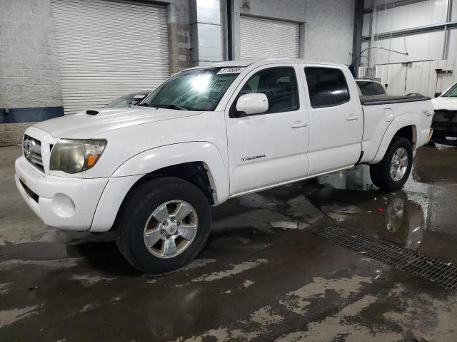 TOYOTA TACOMA DOU 2009 white  gas 5TEMU52N49Z605602 photo #1