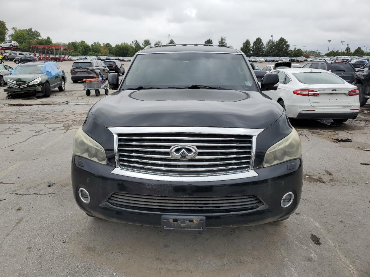 INFINITI QX56