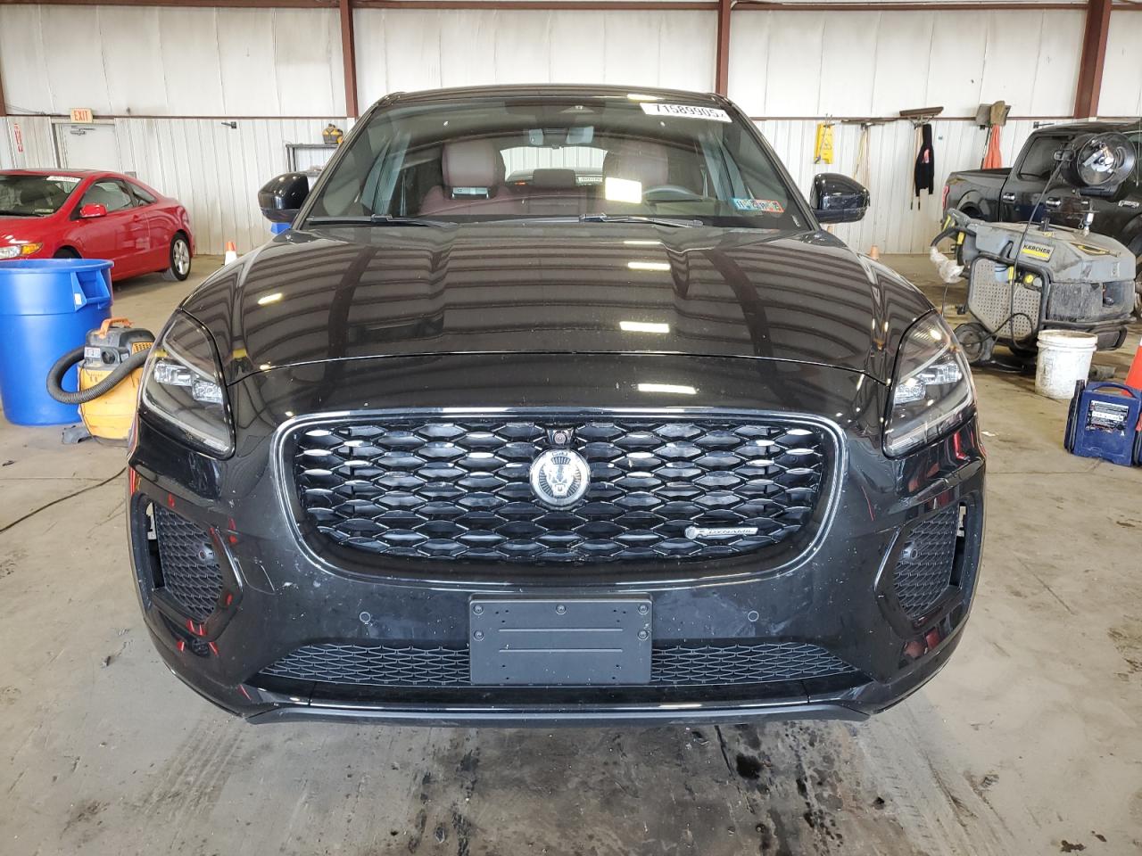 JAGUAR E-TYPE R-DYNAMIC SE