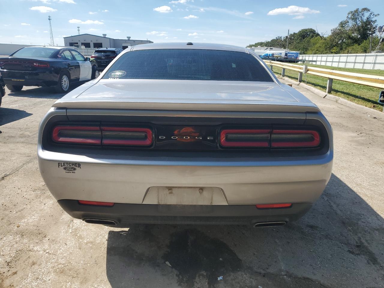 DODGE CHALLENGER SXT