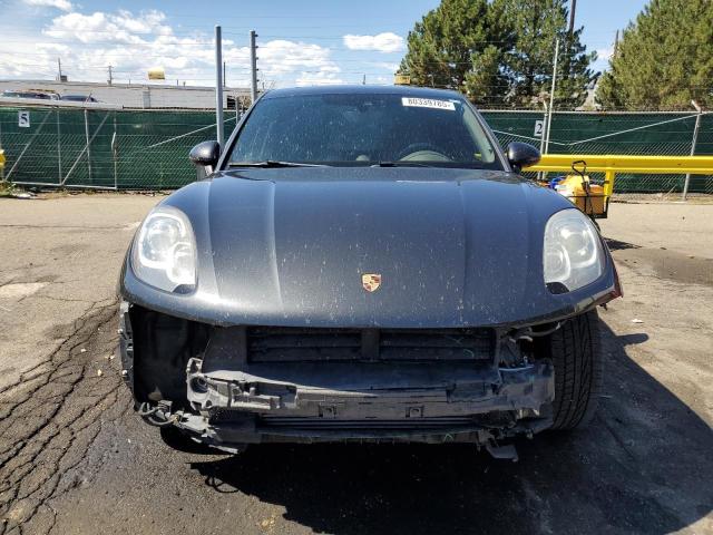 2017 PORSCHE MACAN WP1AA2A51HLB06053