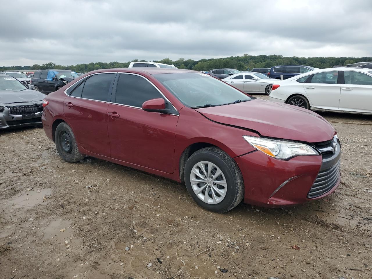 TOYOTA CAMRY LE