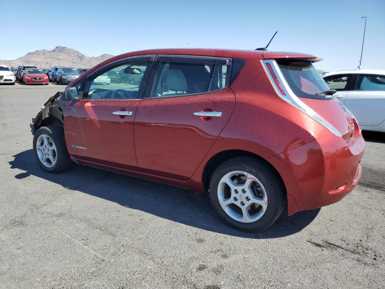 NISSAN LEAF S