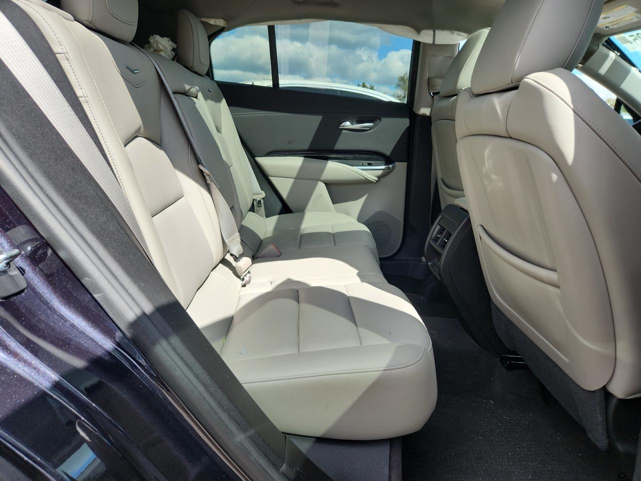 CADILLAC XT4 PREMIUM LUXURY