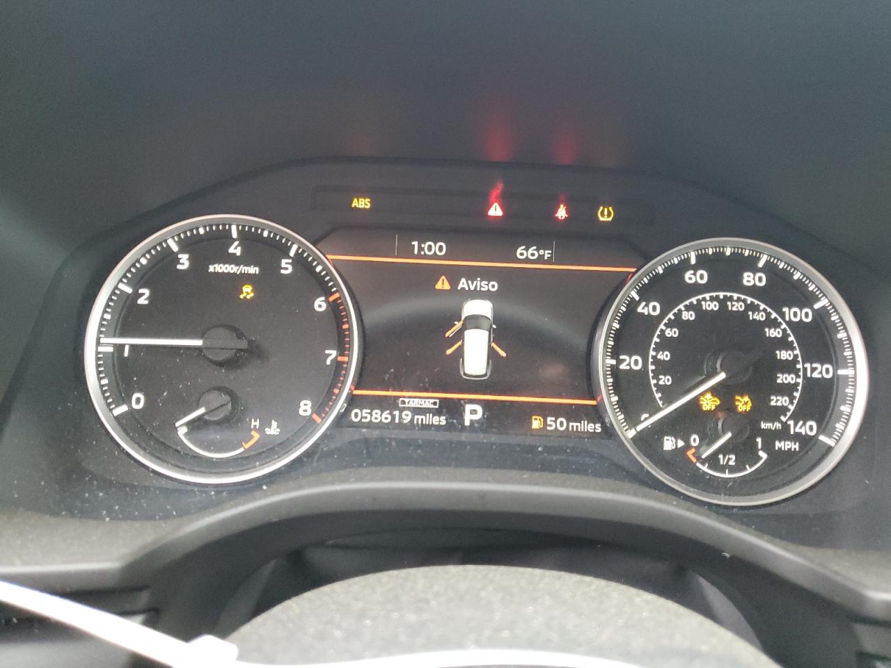 MITSUBISHI OUTLANDER SE