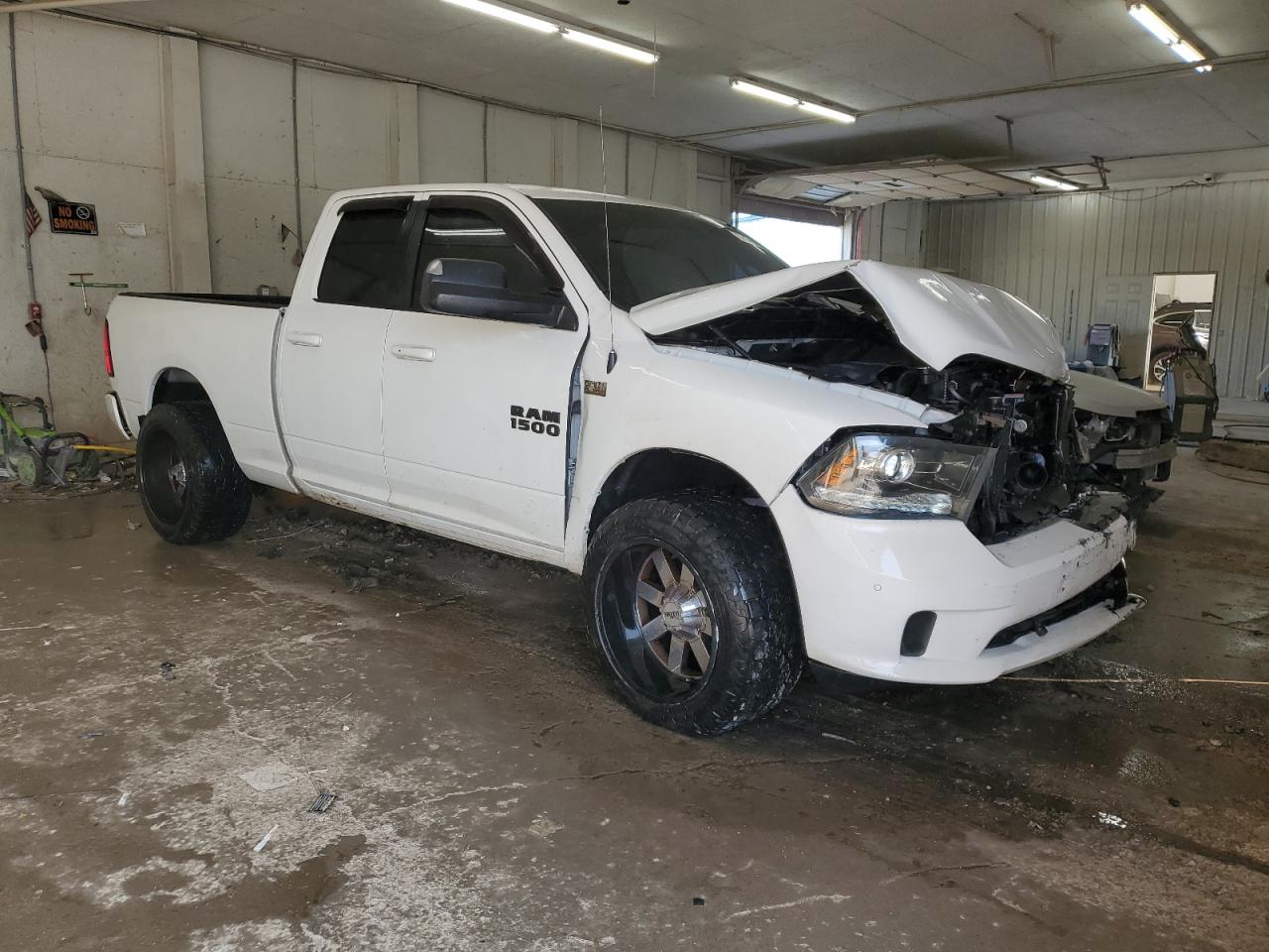 RAM 1500 SPORT