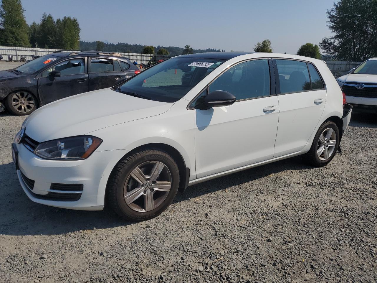 VOLKSWAGEN GOLF S