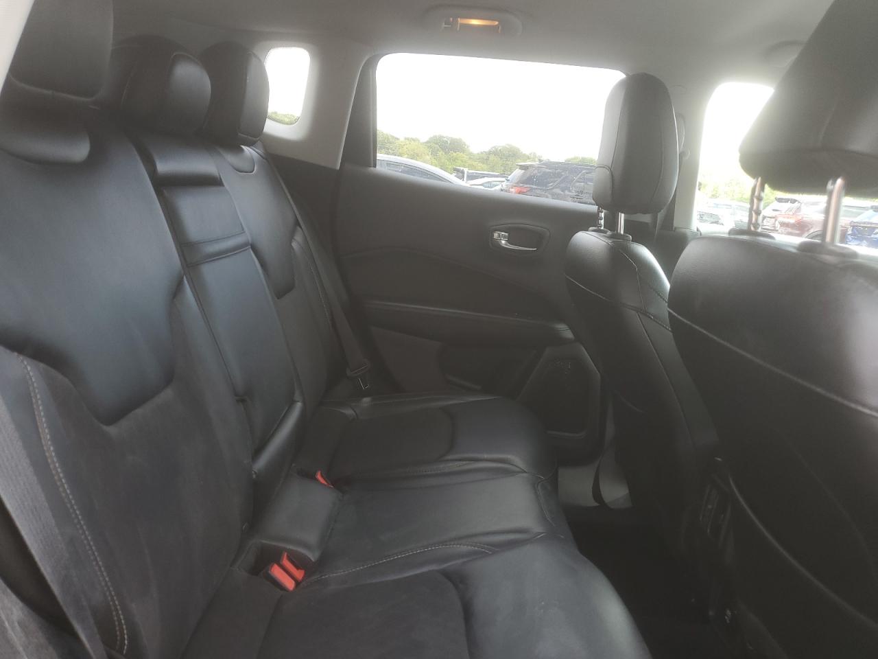 JEEP COMPASS LATITUDE